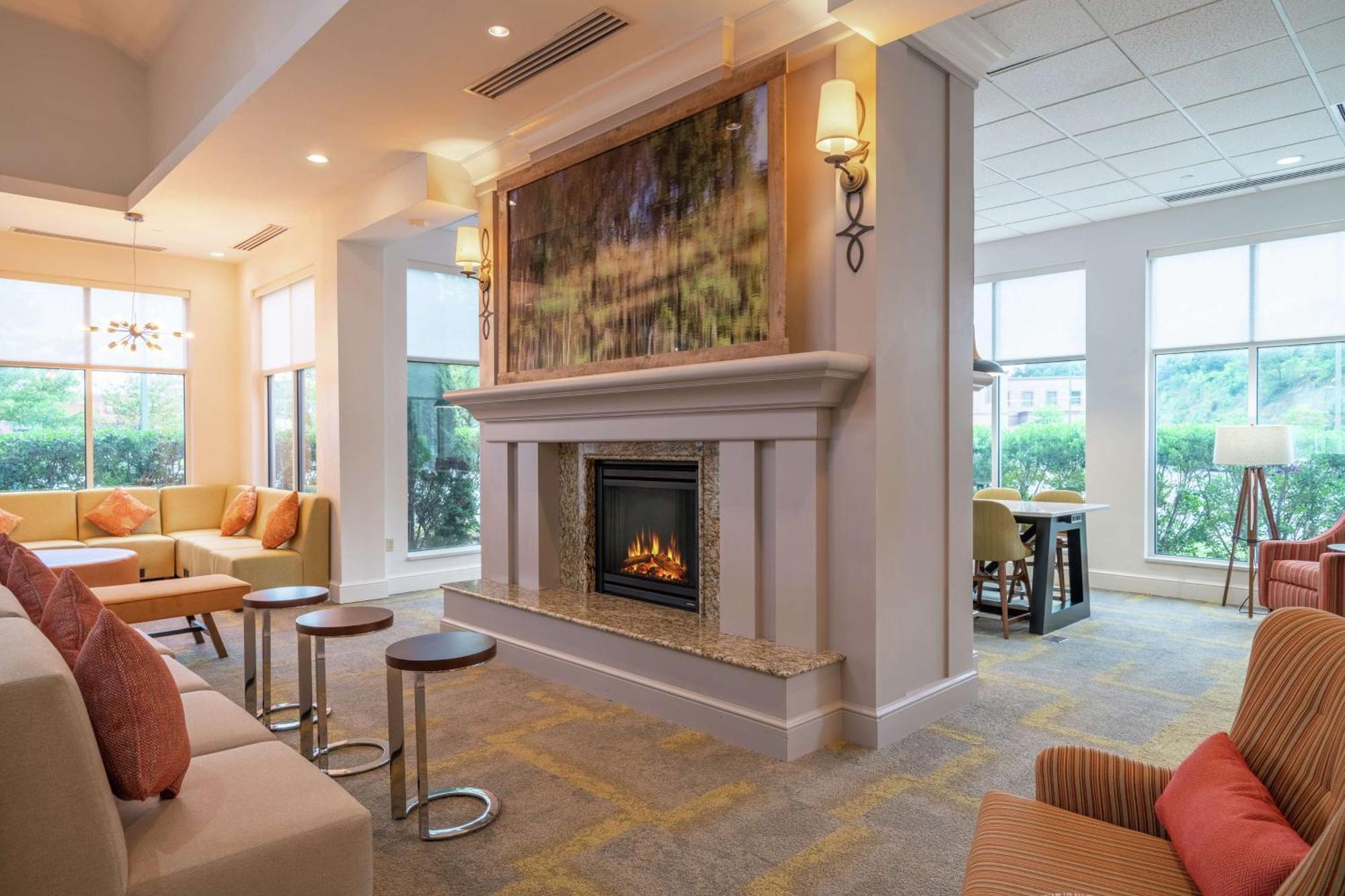 Hilton Garden Inn Morgantown Eksteriør billede